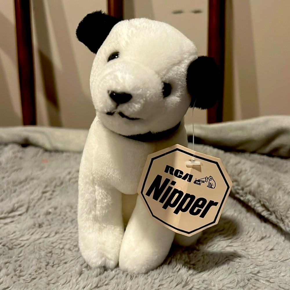 Vintage RCA NIPPER Dog RCA VICTOR Advertising Giveaway 6" w/Orig Tag NOS 1985